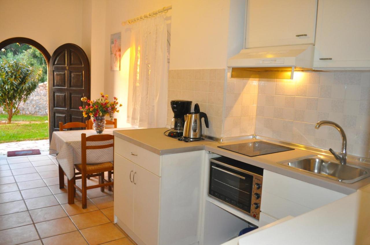 Holiday Apartments Maria With Pool And Panorama View - Agios Gordios Beach Agios Gordios (Corfu) Exterior foto